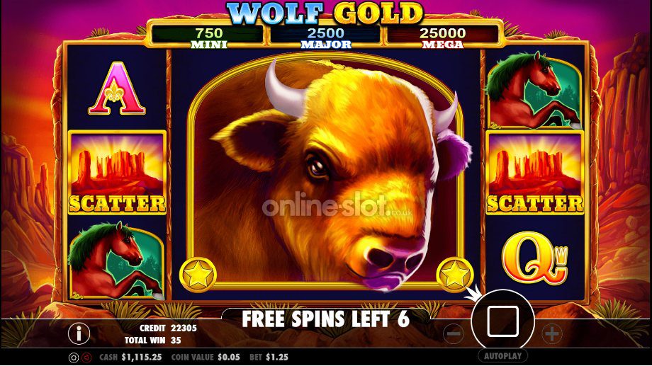 Выигрышная комбинация со стопкой Wild в Wolf Gold