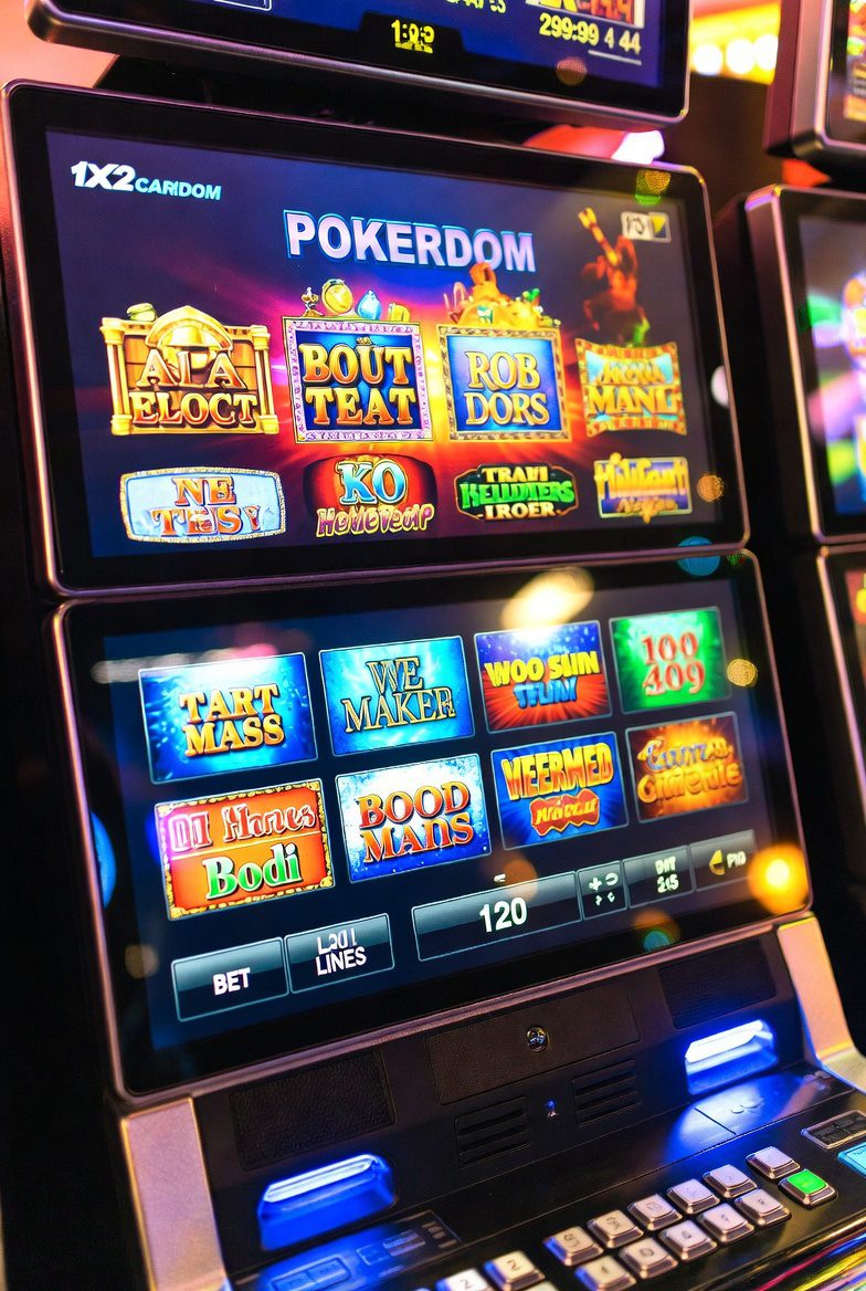 Интерфейс слота 1X2gaming с настройками ставок на Покердом